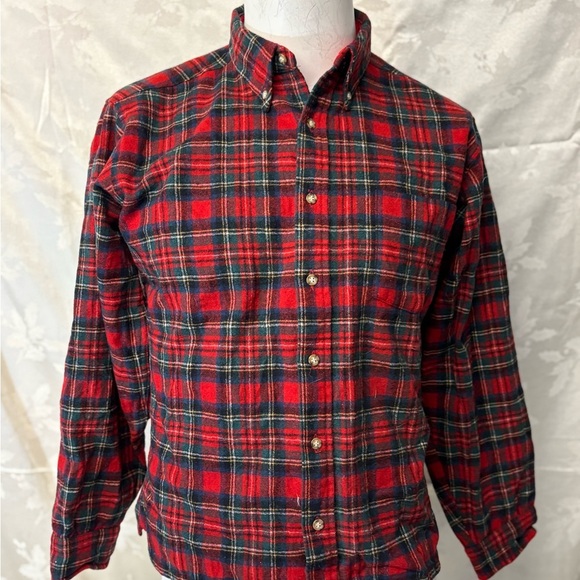 Pendleton Red and Green Plaid Casual Button Down Shirt - Picture 1 of 11